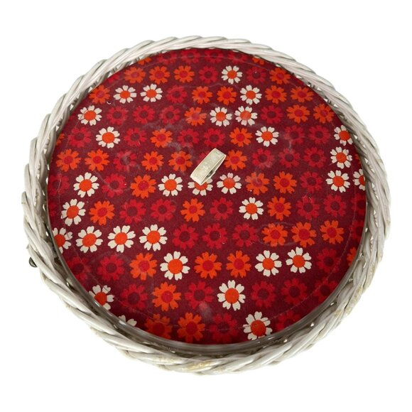 Vintage Round Sewing Box‎ - Picture 2 of 7